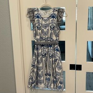 Blue and White Girls Casual Dress Size L